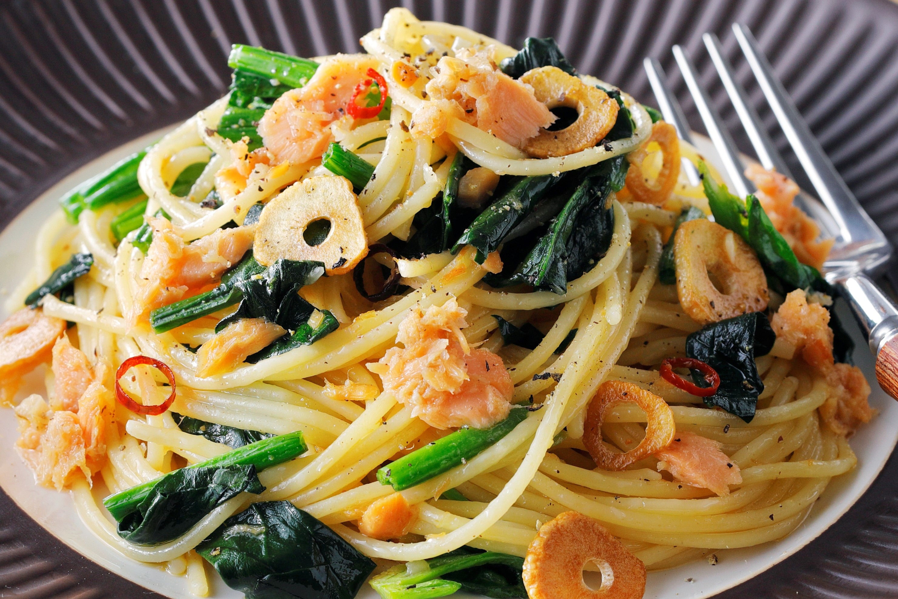 やみつきペペロンもウマい！