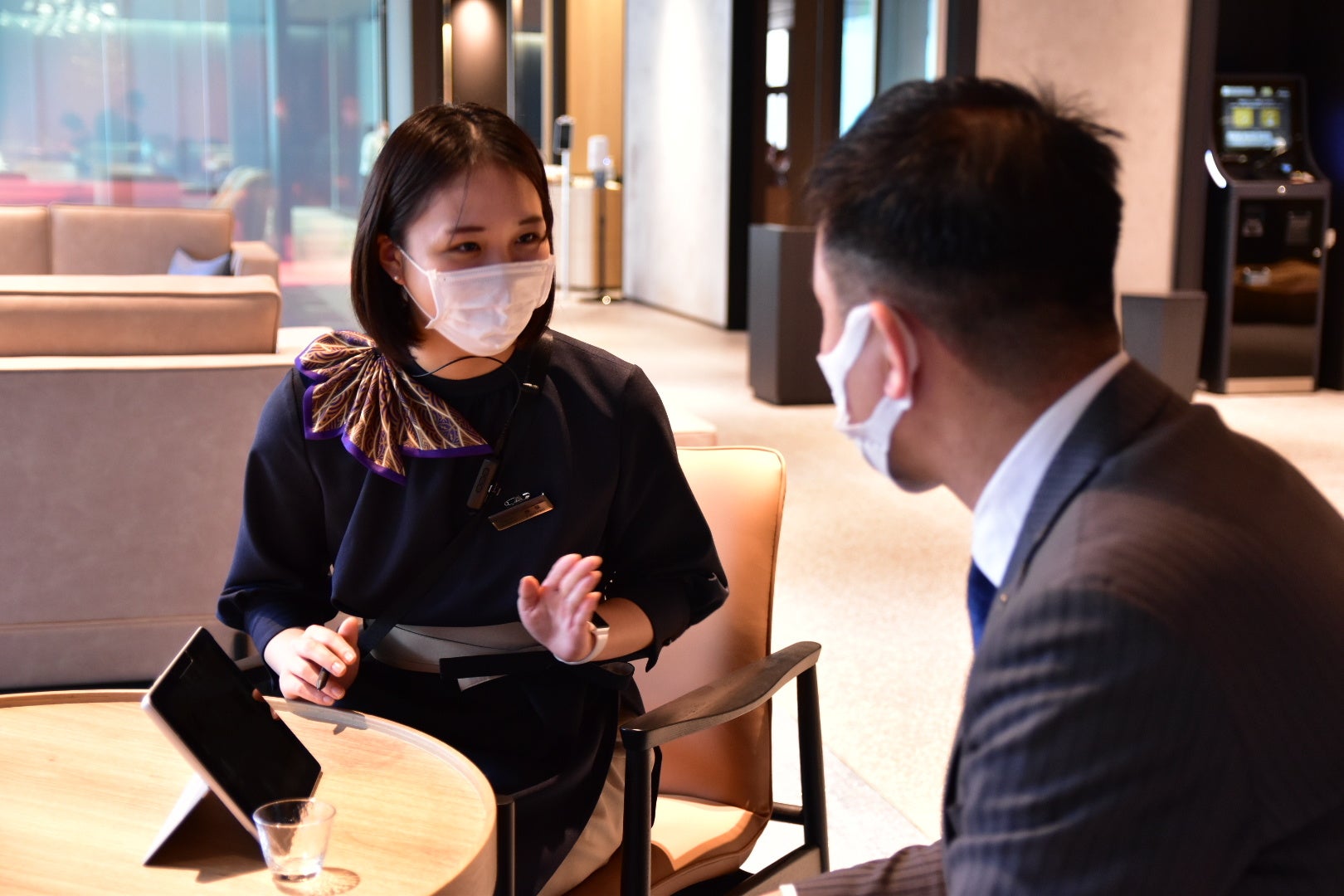 タブレットチェックインの様子