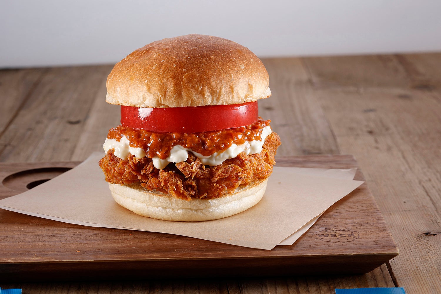 バターミルクフライドチキン専門店 Lucky Rocky Chicken 3月15日より グランドメニュー刷新 とろけるバターミルク タルタル のチキンバーガーやサイドメニュー ボックスメニューも充実 ロイヤルホールディングス株式会社のプレスリリース バターミルクフライドチキン専門店 Lucky Rocky Chicken 3月15日より グランドメニュー刷新 とろけるバターミルク タルタル のチキンバーガーやサイドメニュー ボックスメニューも充実 ロイヤルホールディングス株式会社のプレスリリース