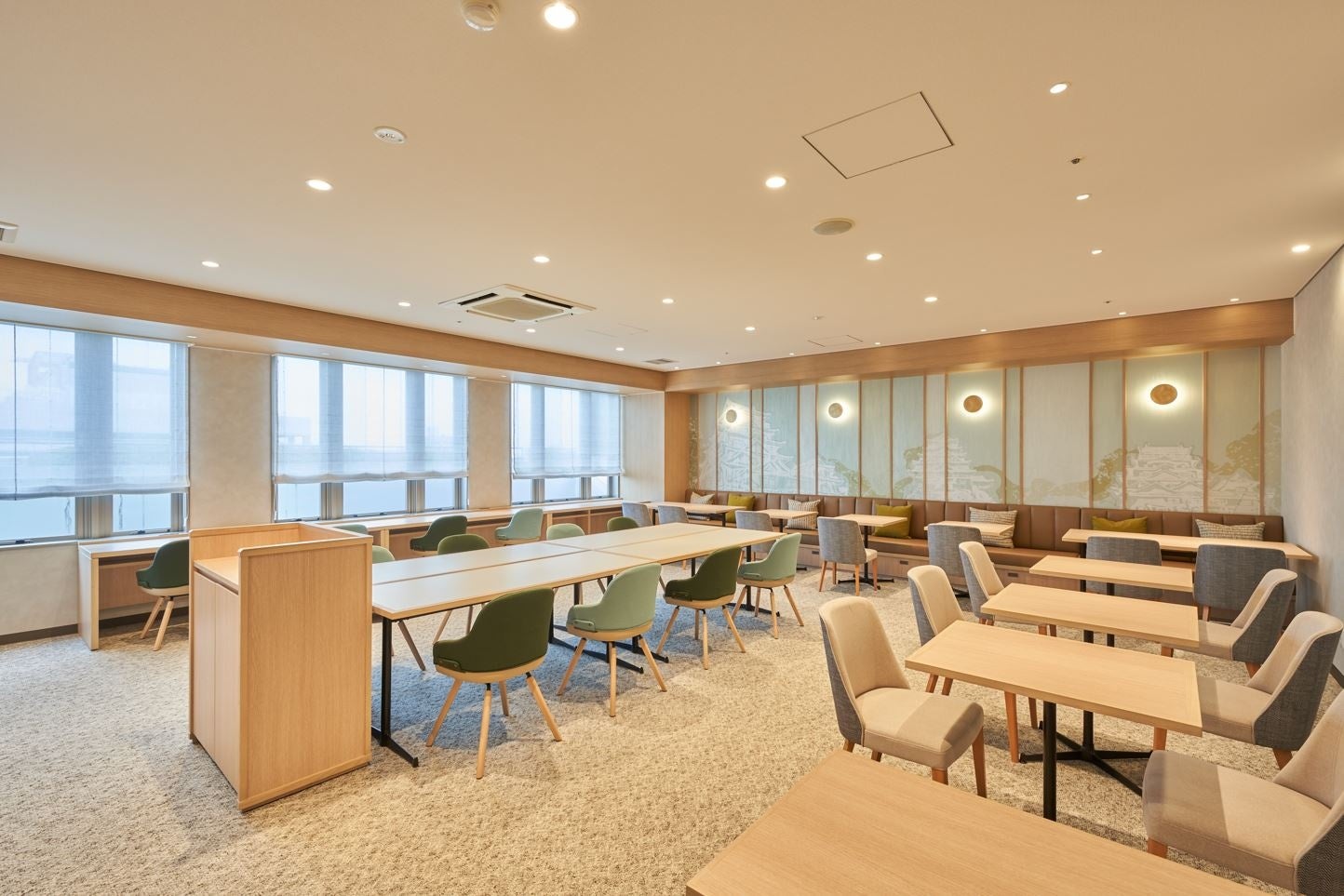 リッチモンドホテル福山駅前　朝食会場兼ラウンジイメージ