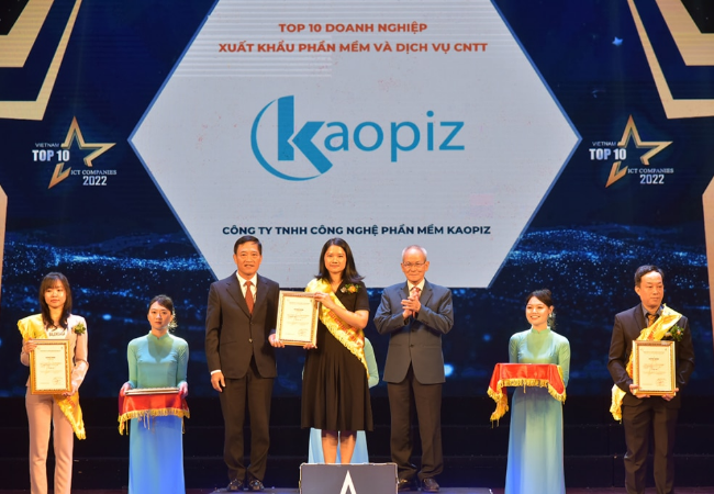 カオピーズ情報セキュリティ及び品質マネジャーのブー・ティ・ガー氏が受賞している 