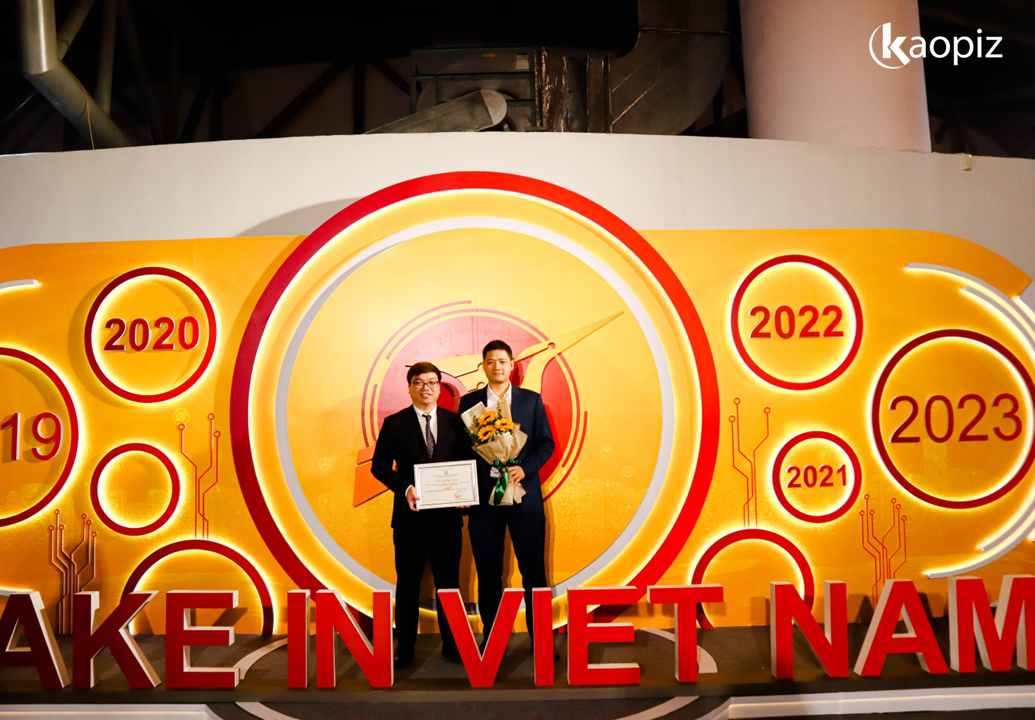 Kaopizは、日本企業向けにテクノロジーソリューションを10年近く提供してきました。Kaopiz AI-OCR・画像認識ソリューションは、情報通信省主催のMake in Vietnam 2023で、優れたデジタル技術製品のトップ10に選ばれました。