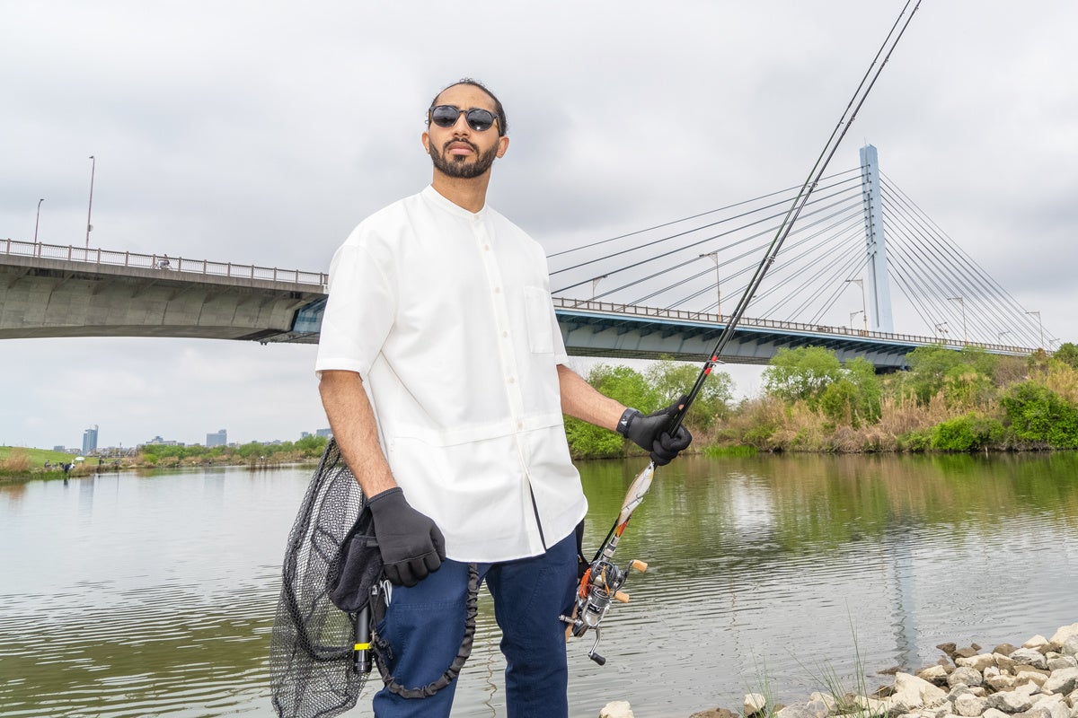 実は右ポケットにルアーケースが入っています。