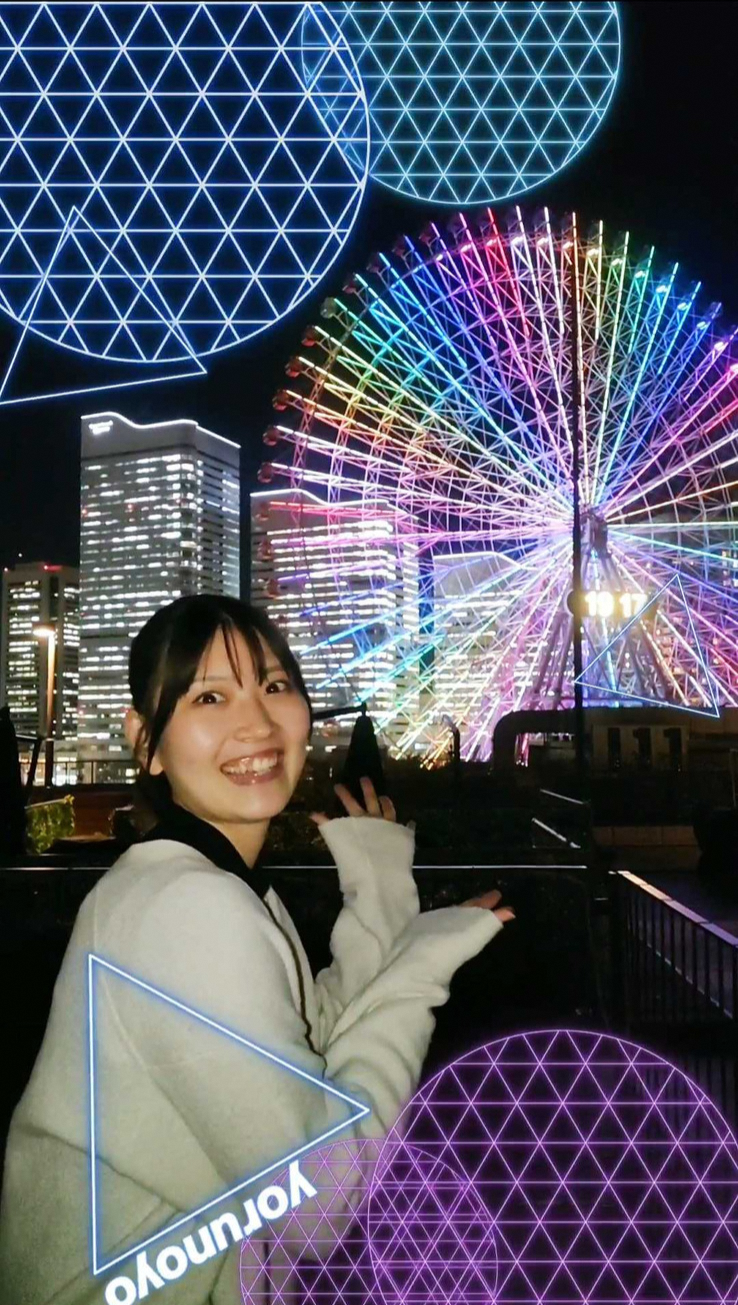 光のボールが輝くARフィルター「Light Ball AR」