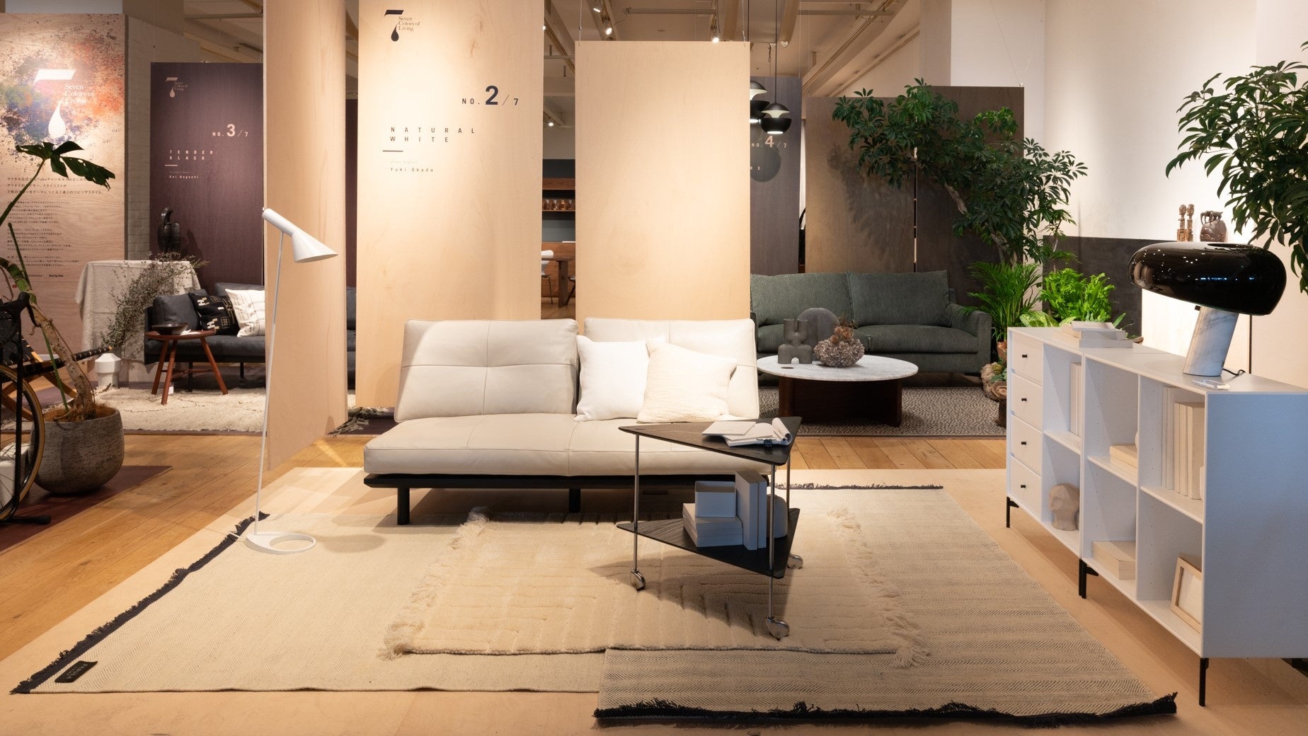 NATURAL WHITE - 素な白 - FLAD SOFA by Five by five