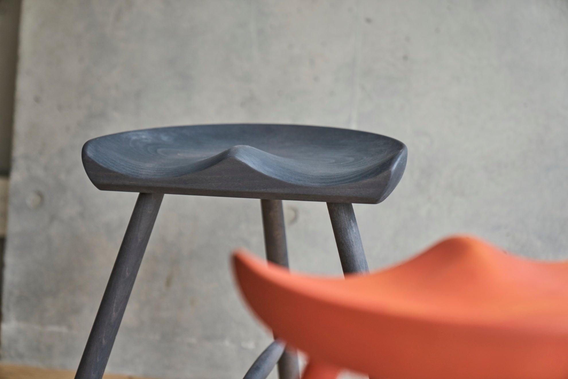 SHOE MAKER STOOL NATURE CONCEPT 2023 LIMITED