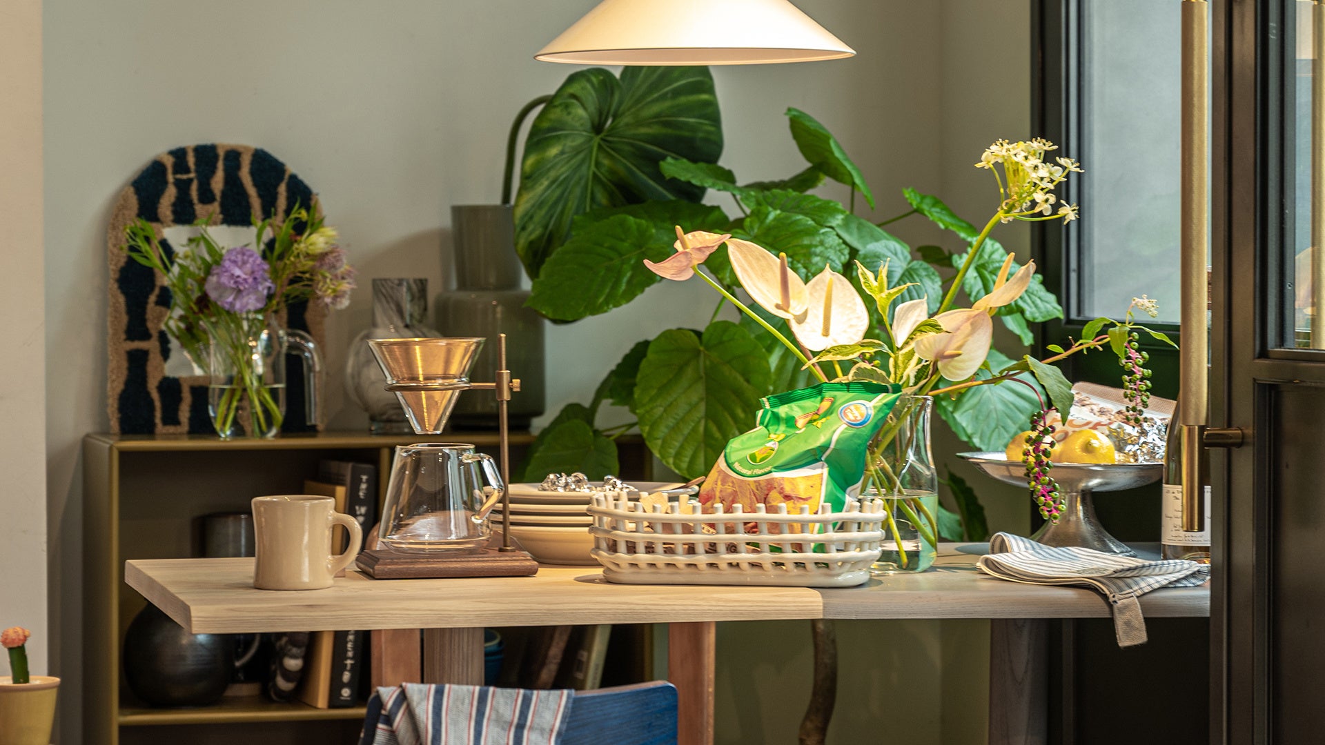 ミレニアル世代に向けたオンライン限定のインテリアブランド