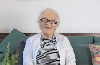 末盛千枝子さん