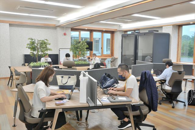 大熊インキュベーションセンター内コワーキングスペース