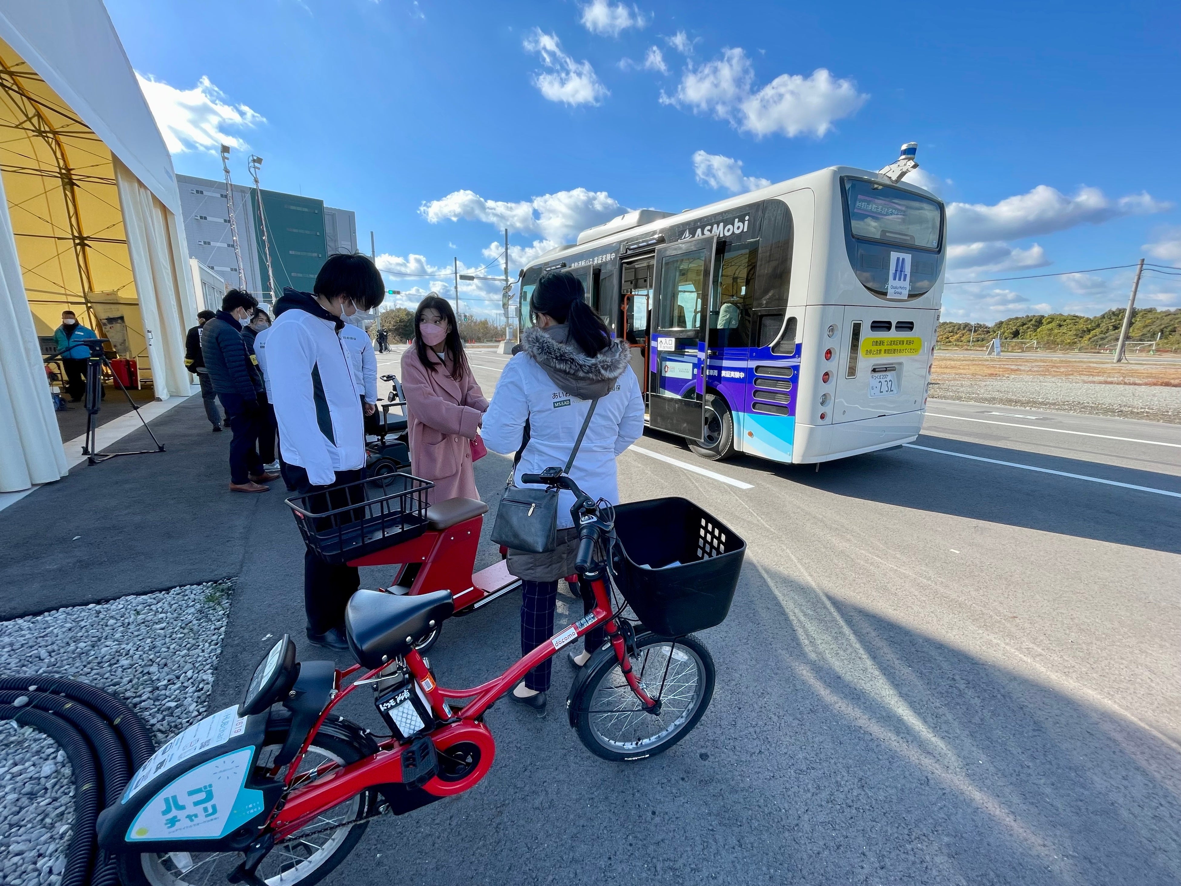 舞洲実証会場での体験試乗