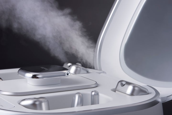 累計100万台超*1のホームエステマシンのサキナから ”新製品「サキナ コアベル(美顔器)」”2024年12月発売 | 株式会社フヨウサキナの ...