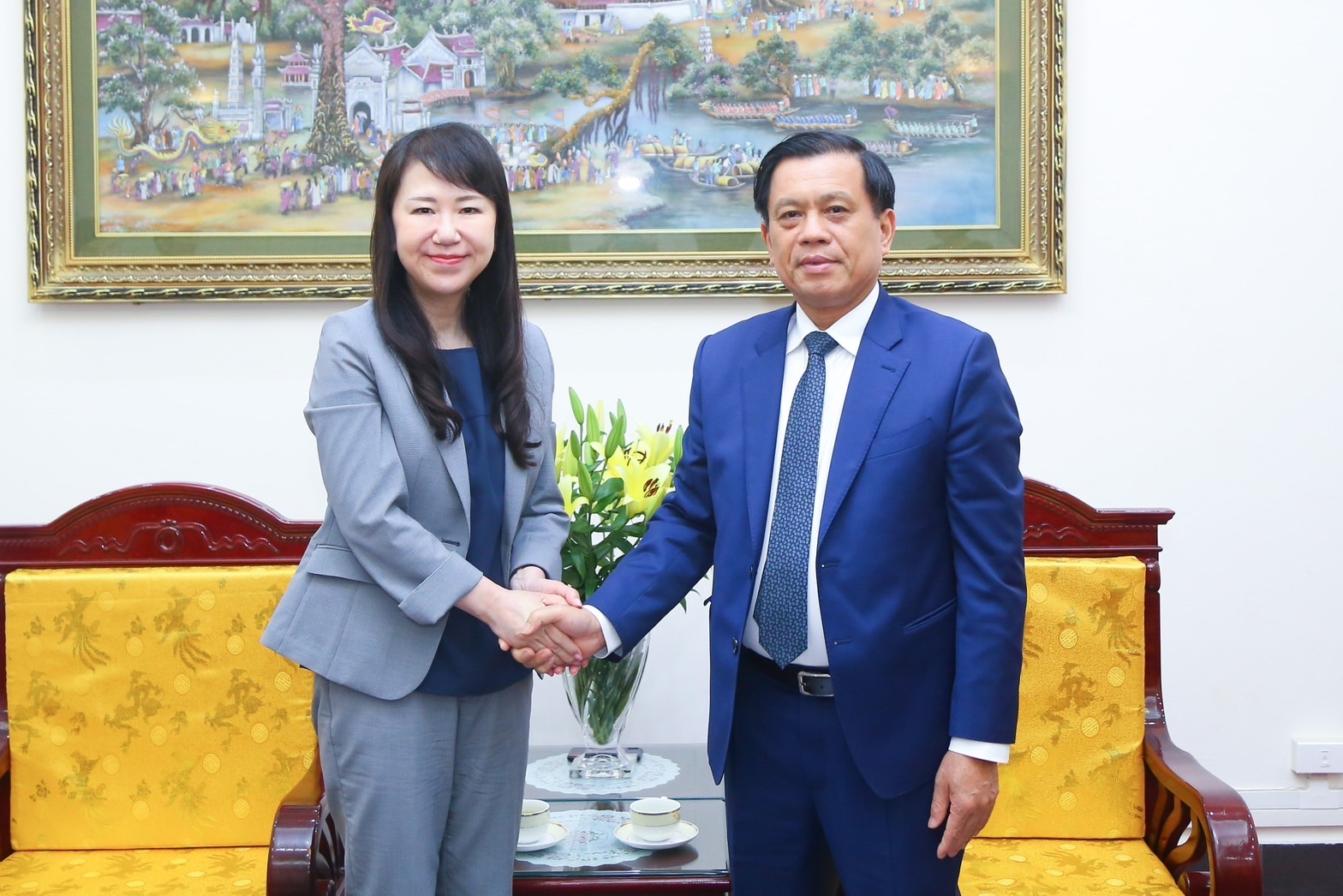 発足協議会前にベトナム労働省を訪問した際、労働省ホアン副大臣との会談の様子が労働省ニュースに掲載されました