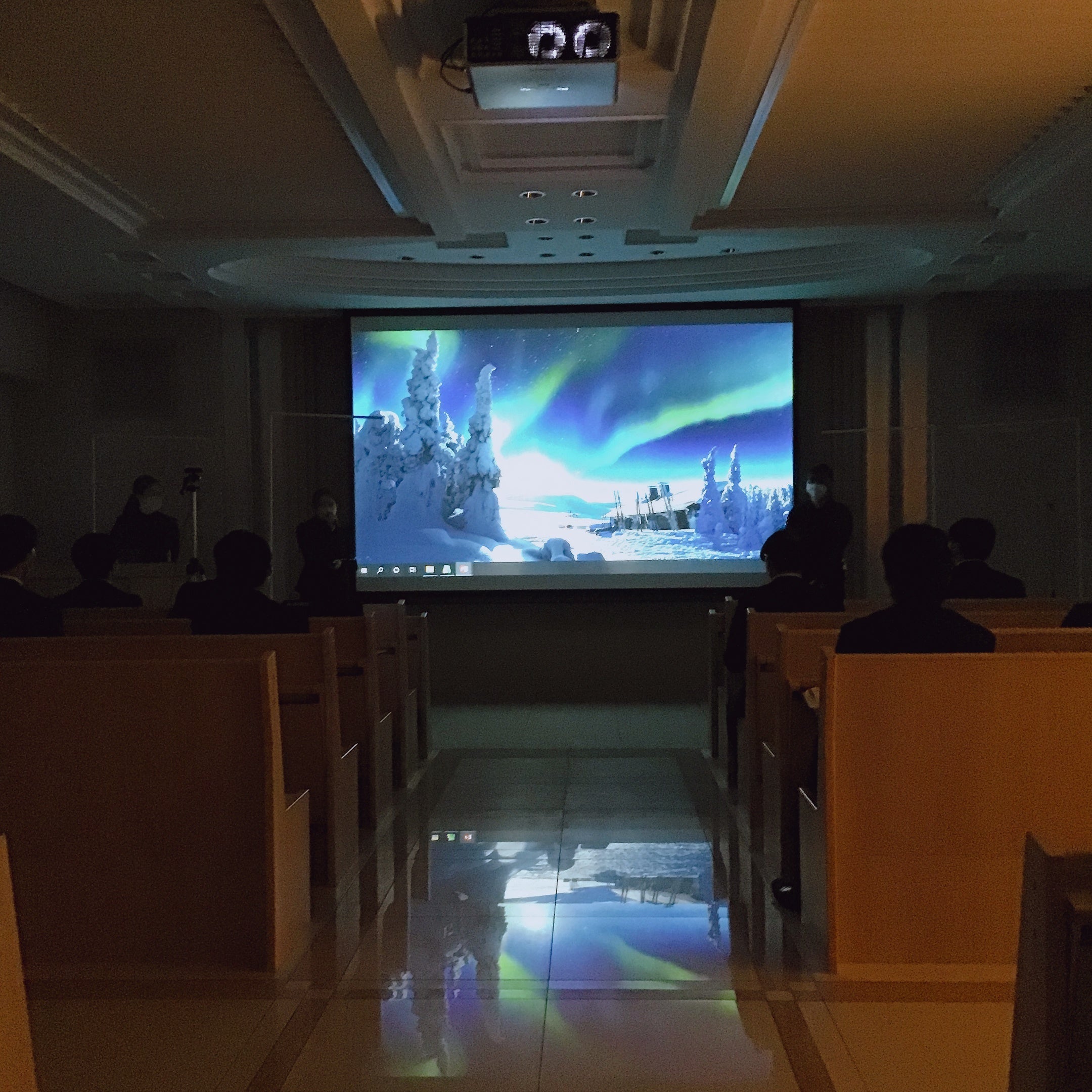 旅行学科　卒業研究発表会の様子