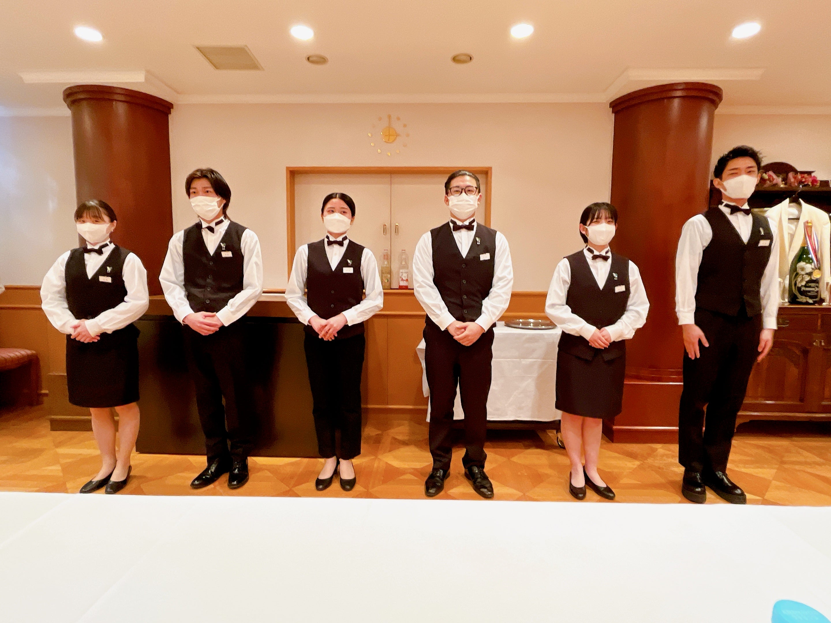 カクテル作成者6名　入場の様子