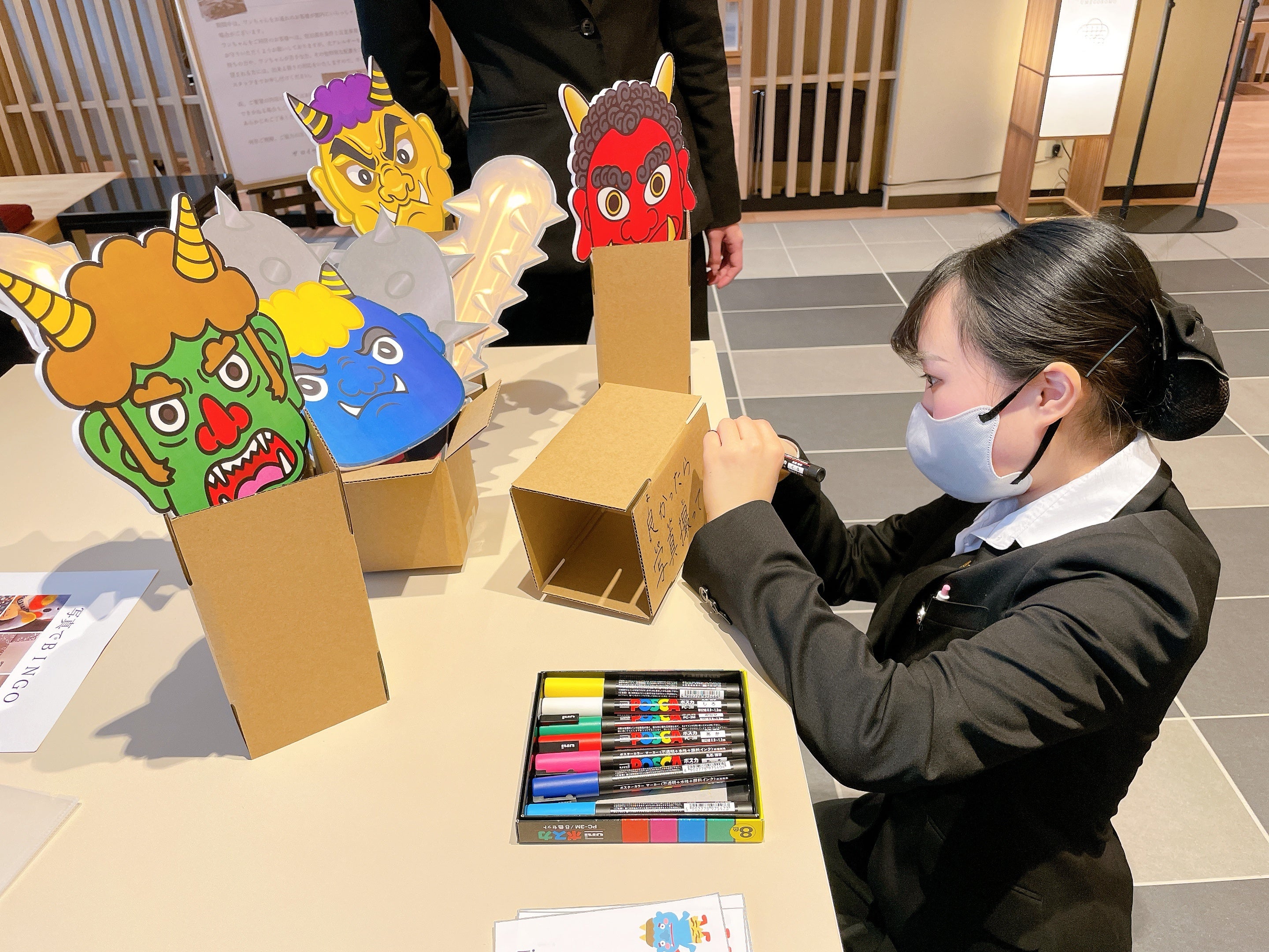 写真コーナー準備の様子