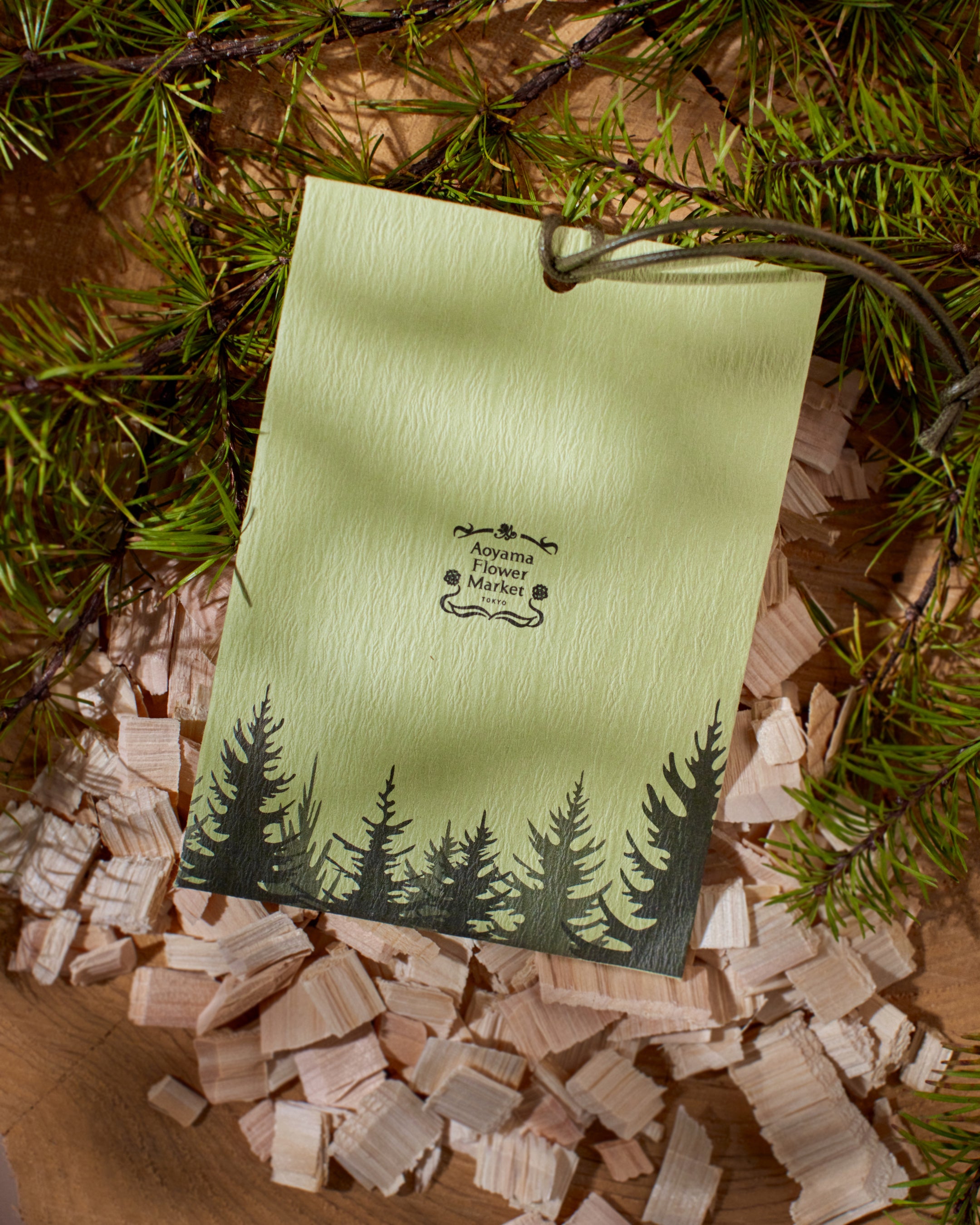 青山フラワーマーケット 天然素材 クリスマスツリー 青山フラワーマーケット】クリスマス限定商品を発売！おうちに灯す、花