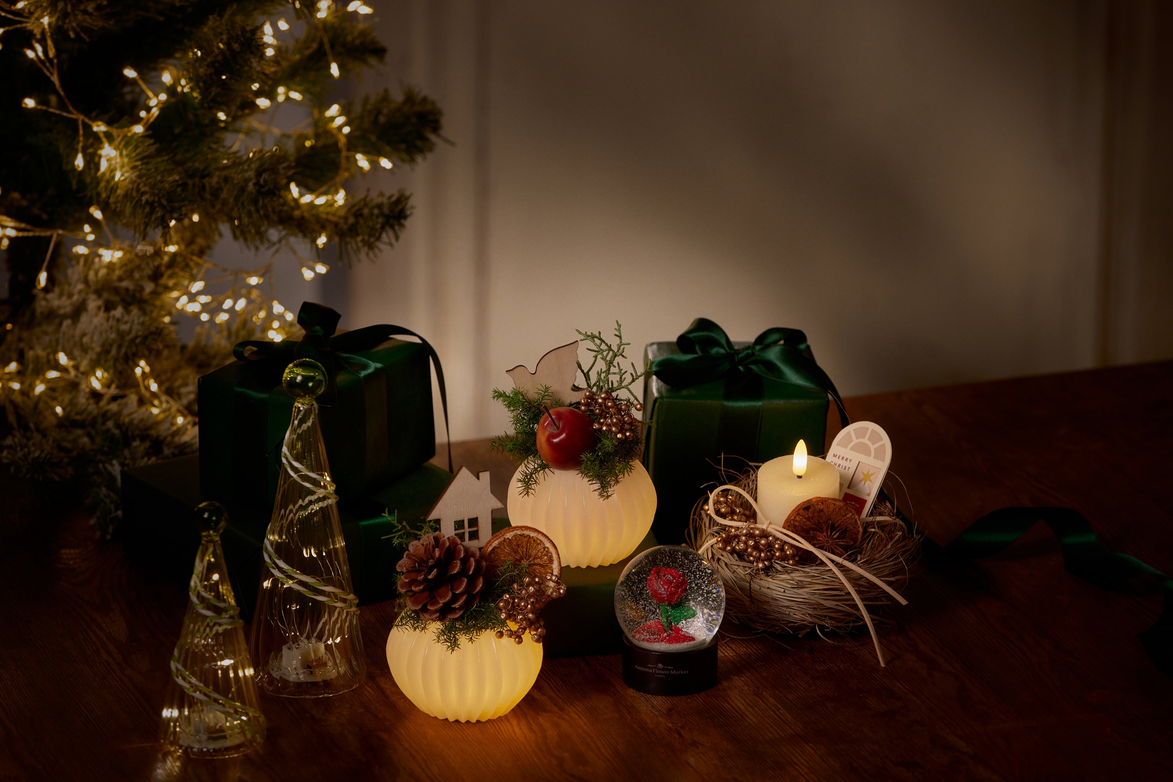 青山フラワーマーケット】クリスマス限定商品を発売！おうちに灯す、花