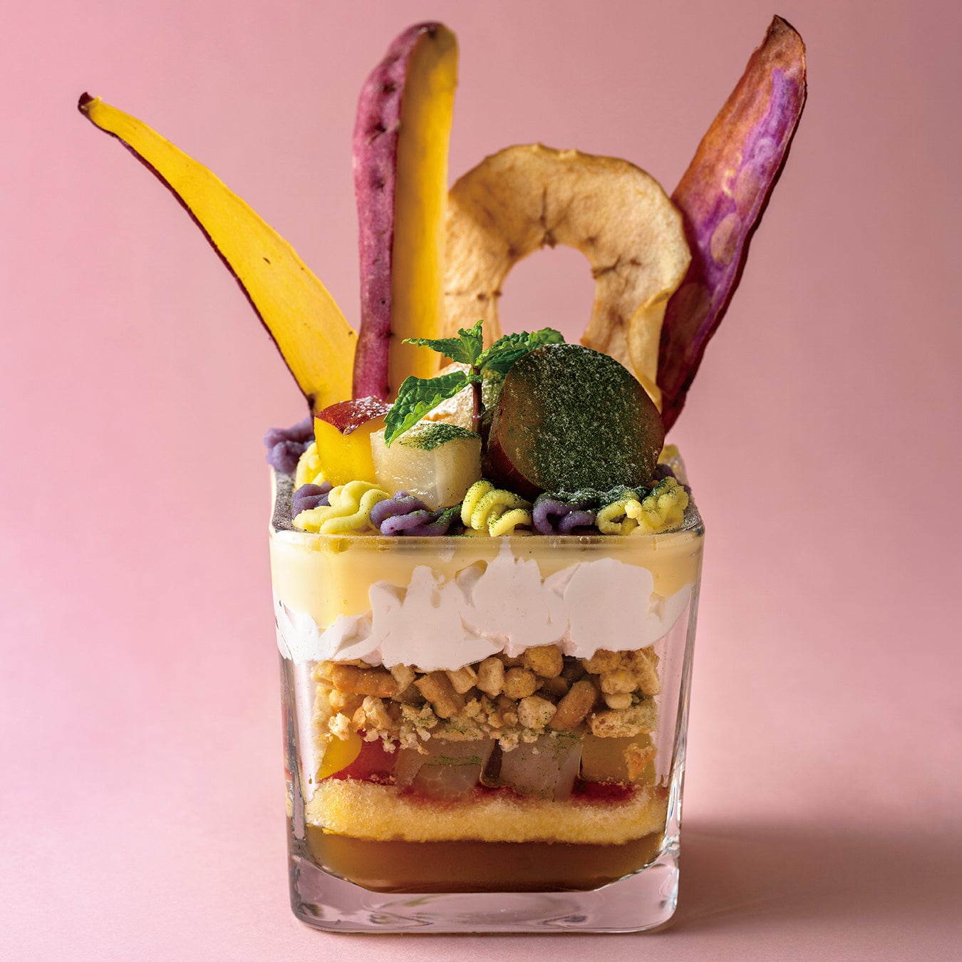 【やさい家めい】本館3F 「鳴門金時、紫芋のモンブランと林檎のパルフェ ~木元さんの鳴門金時カリカリスティック添え~」税込み1650円