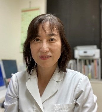 とも耳鼻科クリニック　　　　　　　　　　新谷　朋子先生