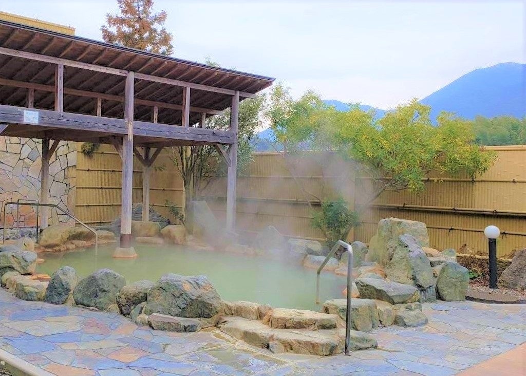 露天風呂（大浴場「福智山」側）