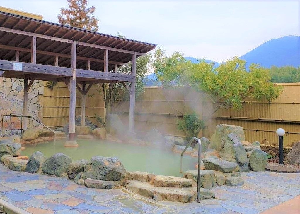 露天風呂（大浴場「福智山」側）