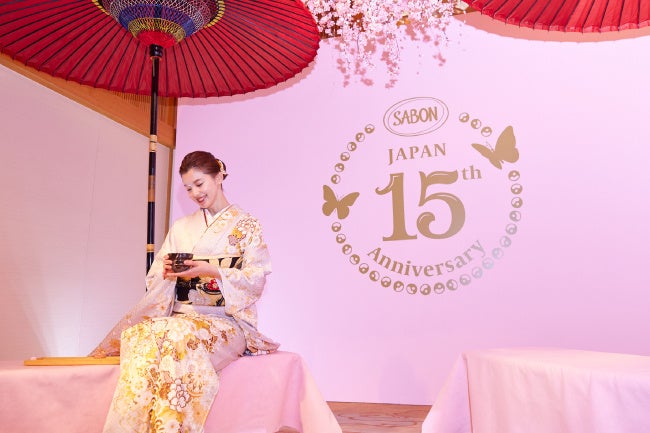 スペシャルイベントに多数のゲストが来場。桜満開の特別な空間で日本