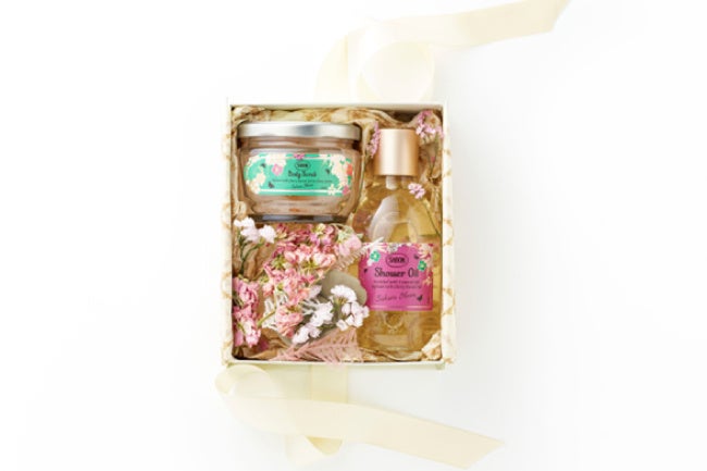 SABON『2STEPフラワーギフトBOX』¥8,360(税込)