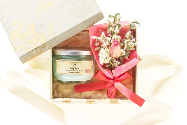 SABON『15thフラワーキット ボディスクラブ』6,160円（税込）