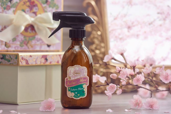 SABON『ファブリックミスト ブルーミング』3,520円(税込)