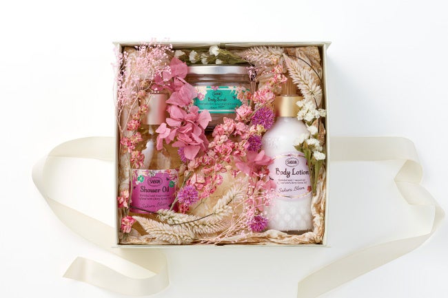 SABON『3STEP&nbsp;RELOVE FLOWER GIFT』13,750円（税込）