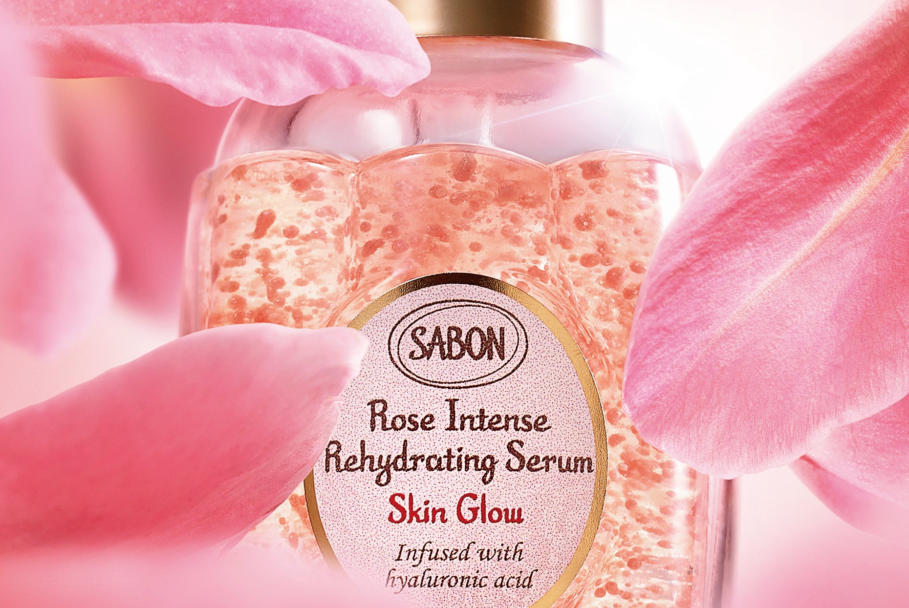 SABON ローズウォーター セラム ダブルの発酵ヒアルロン酸でハリあふれるつや肌へ。新・集中保湿