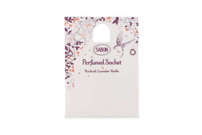 SABON『パフュームドサシェ  パチュリ・ラベンダー・バニラ コレクターズ・エディション』1,540円（税込）