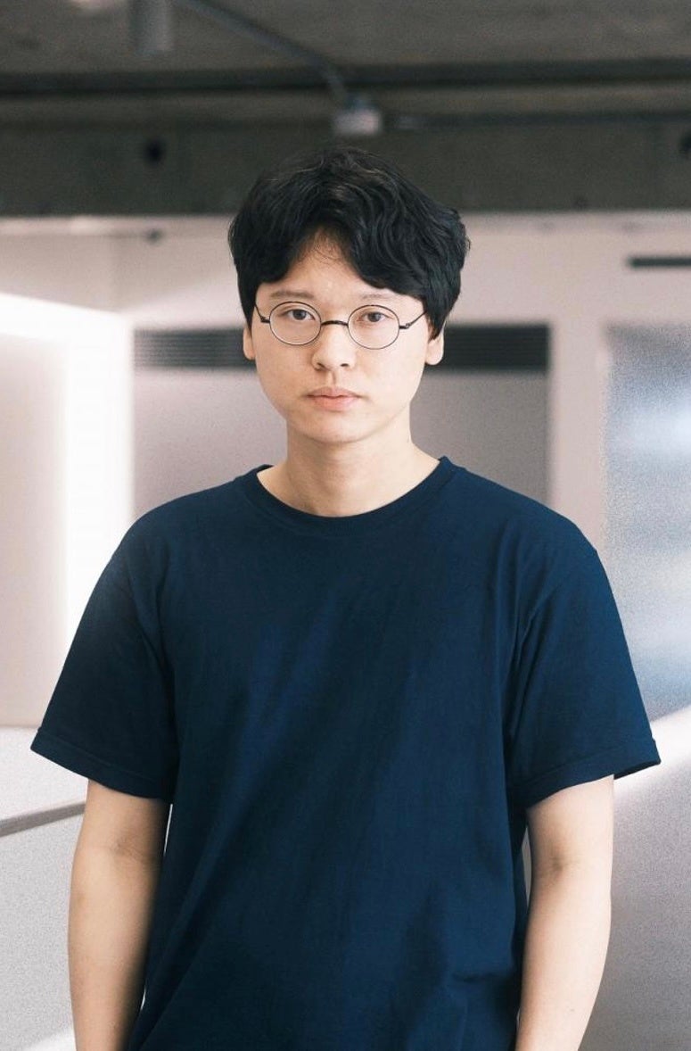 長谷川彰宏 Akihiro Hasegawa