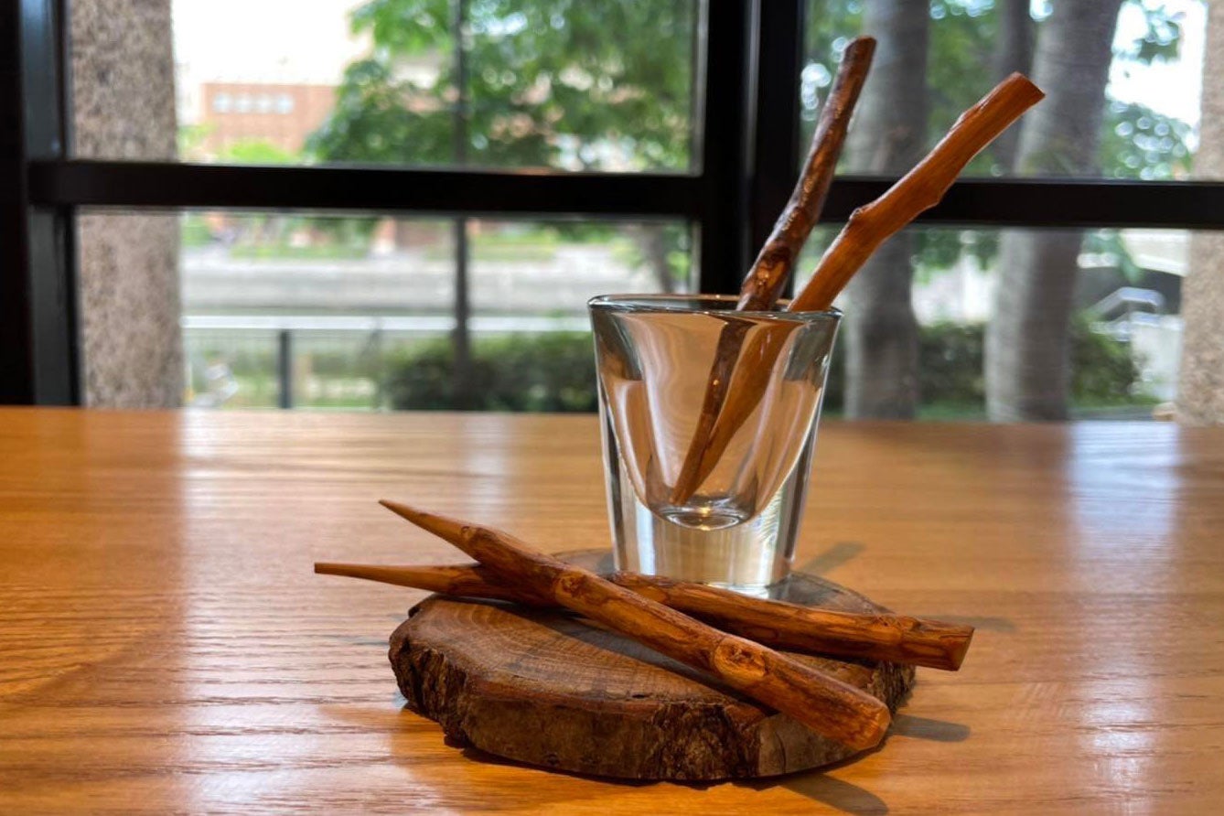 石井造園　榊の木の爪楊枝6点セット、600円（税込）