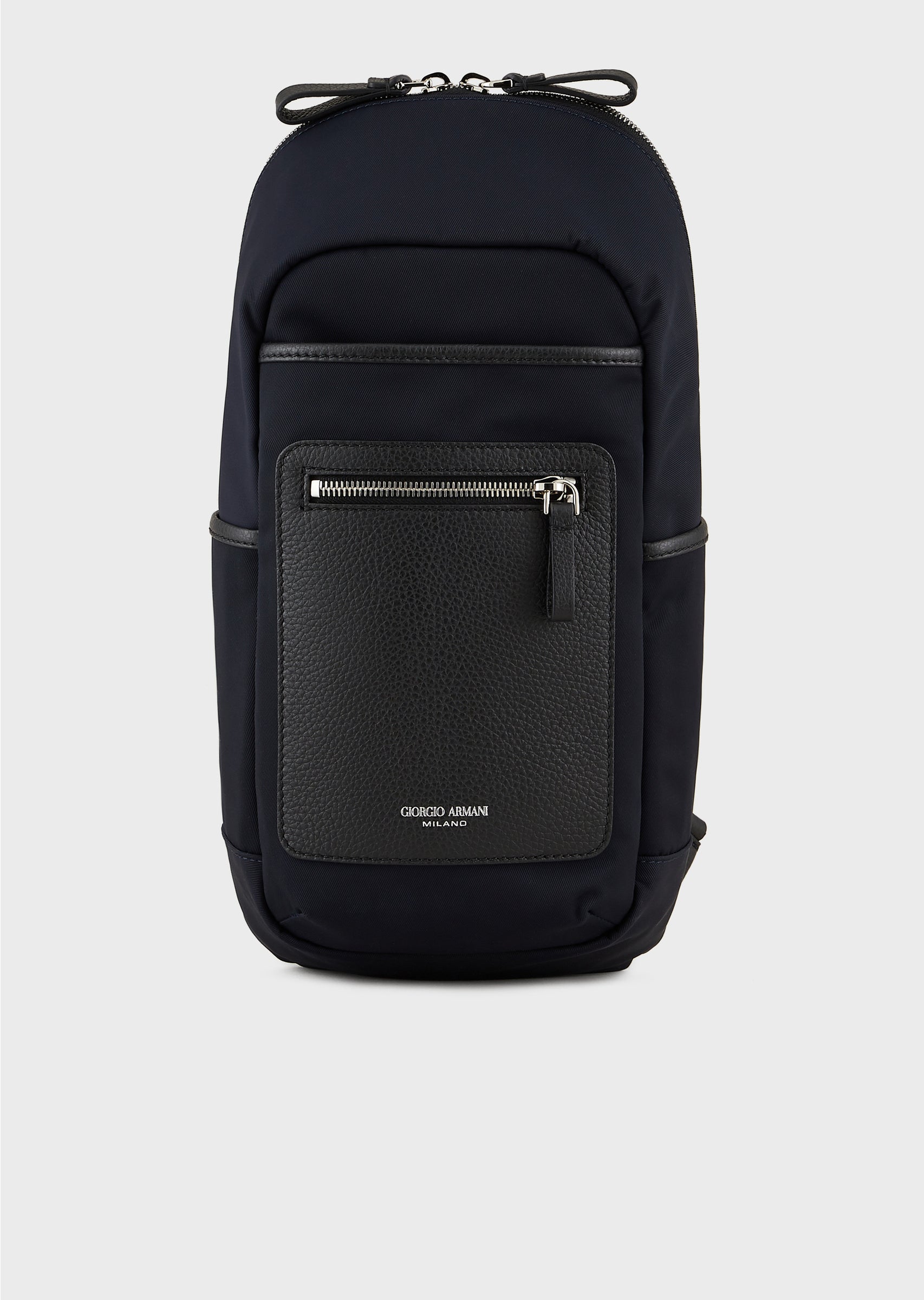 ジョルジオ アルマーニ body bag 165,000円 