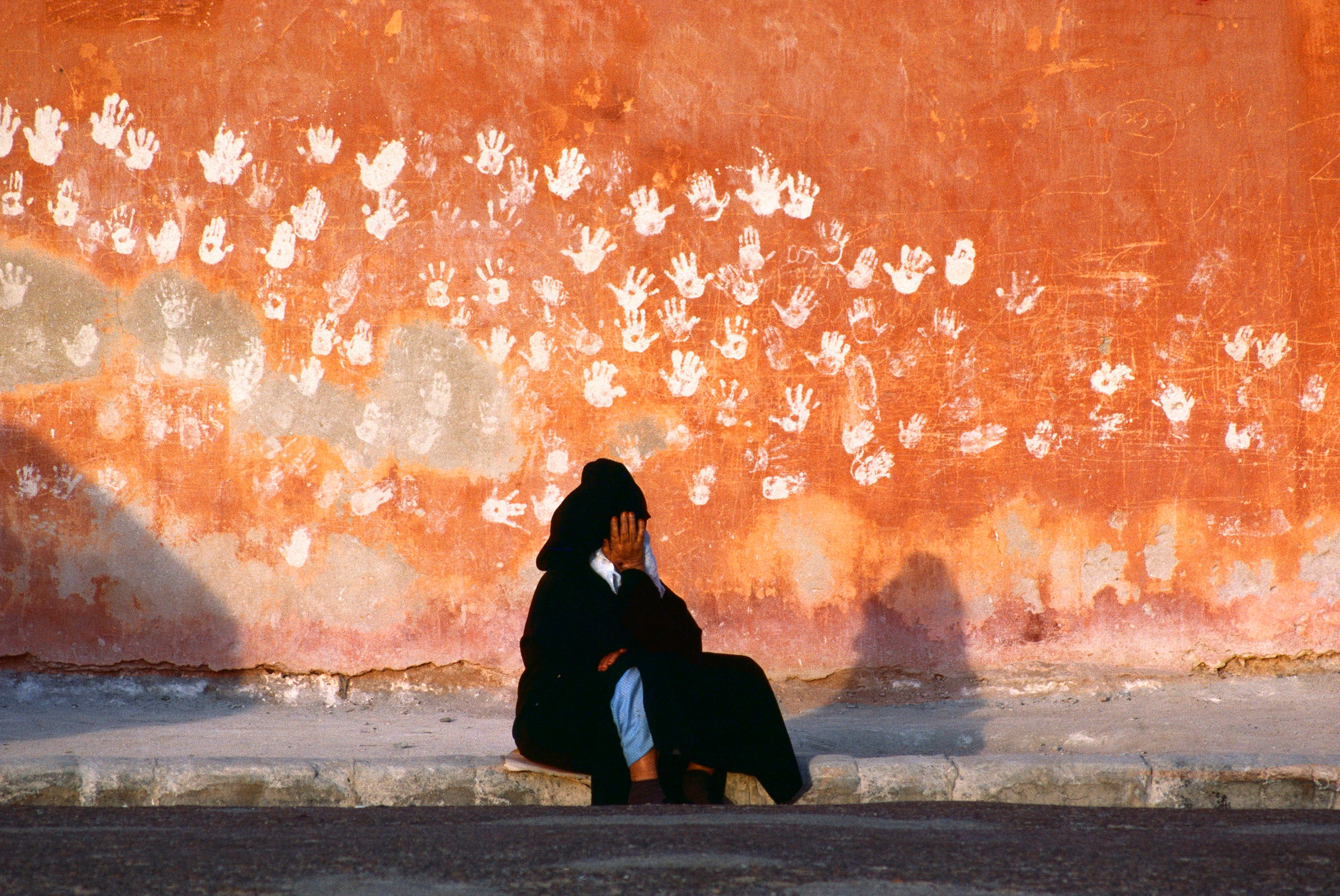 MOROCCO, Essaouira, 1985 -  Bruno Barbey, Magnum Photos