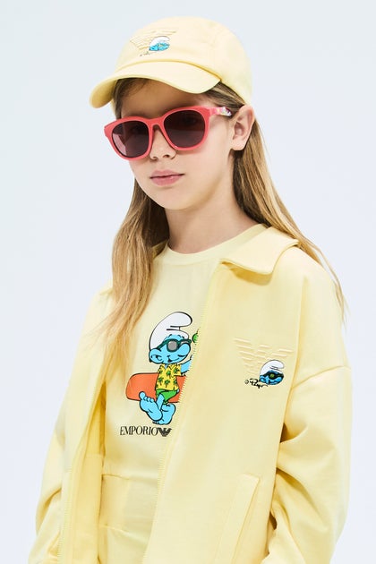 エンポリオ アルマーニのジュニアラインから、スマーフとのコラボレーションサングラス登場!5歳から14歳向けのカラフルなUVケアアイテム エンポリオ アルマーニのジュニアラインから、スマーフとのコラボレーションサングラス登場!5歳から14歳向けのカラフルなUVケアアイテム