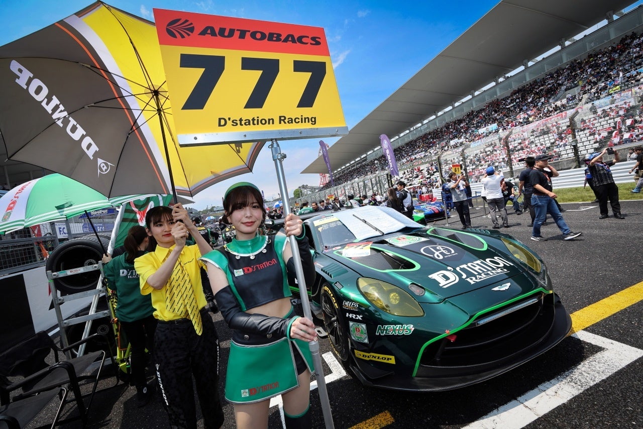 D'station Racing が初優勝! 予選1位、決勝1位の「1st&1st」ポール・トゥ・ウィンを達成‼