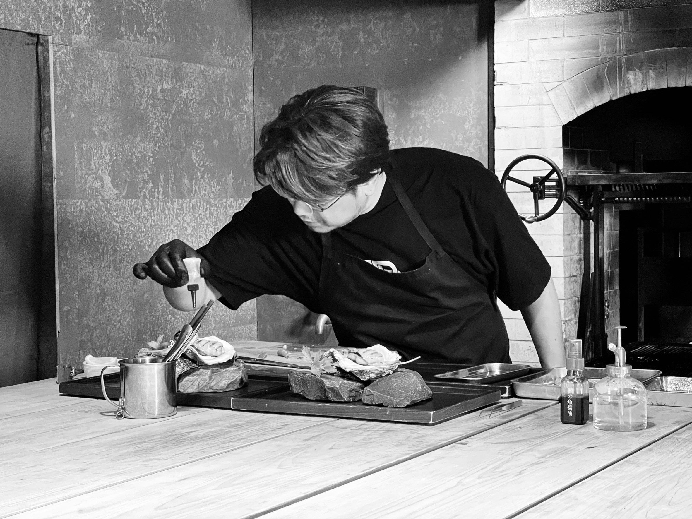 【HINOMORI】24日はクリスマスディナーに手島シェフが来店予定