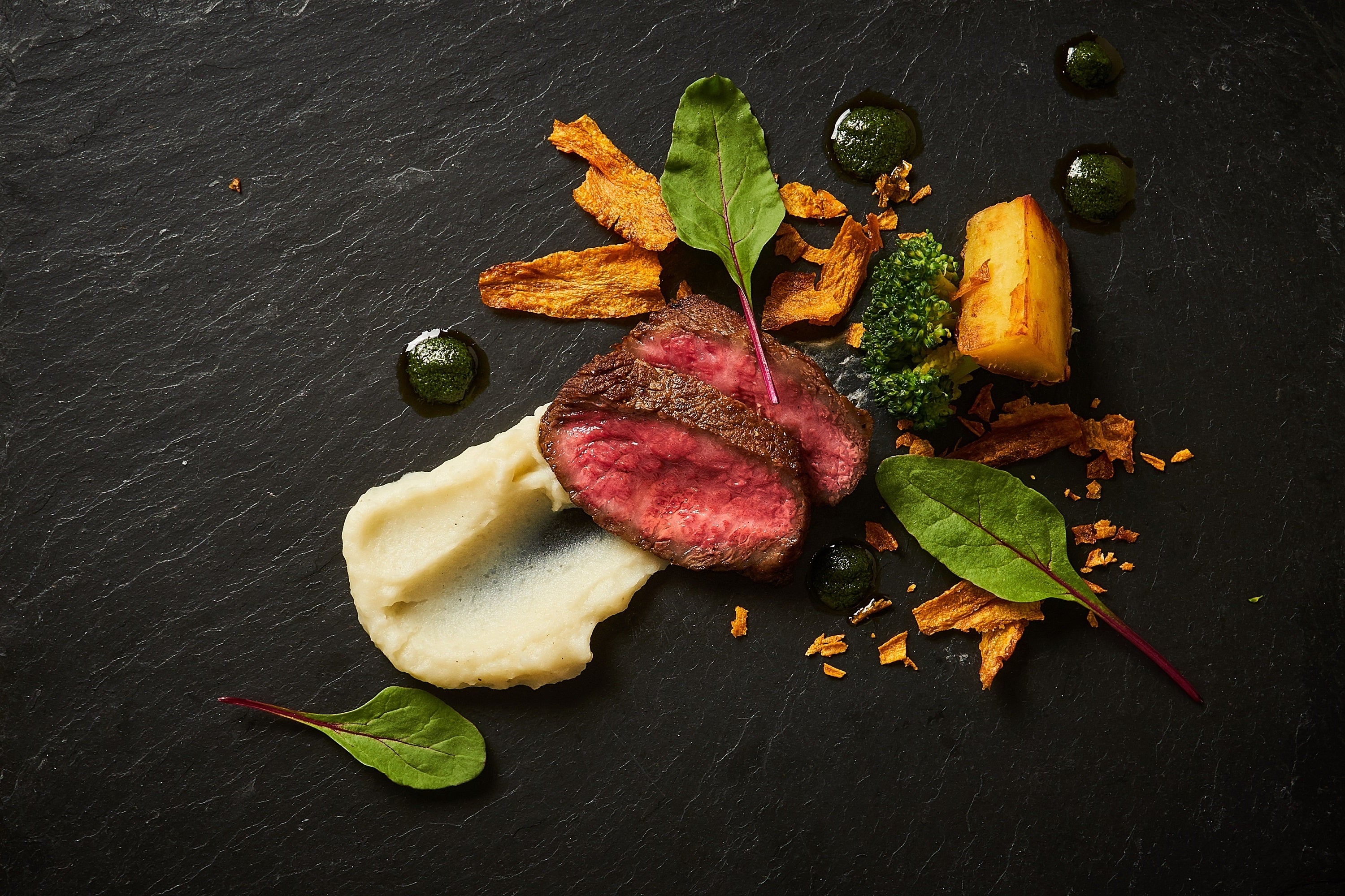 【サーラ ビアンキ アル・ケッチァーノ】メニュー例