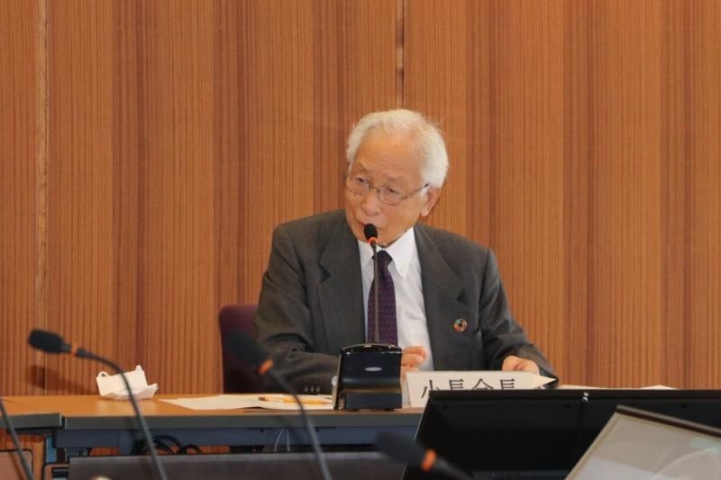 小長啓一学都振興会長のあいさつ