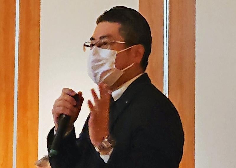 幹事役を務める長谷川伸城氏