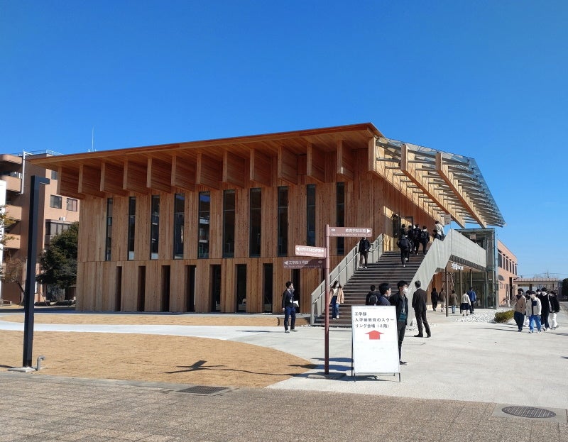 会場となった共育共創コモンズ（愛称：OUX（オークス））