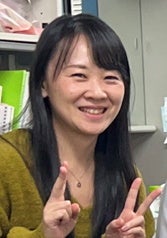高尾知佳講師