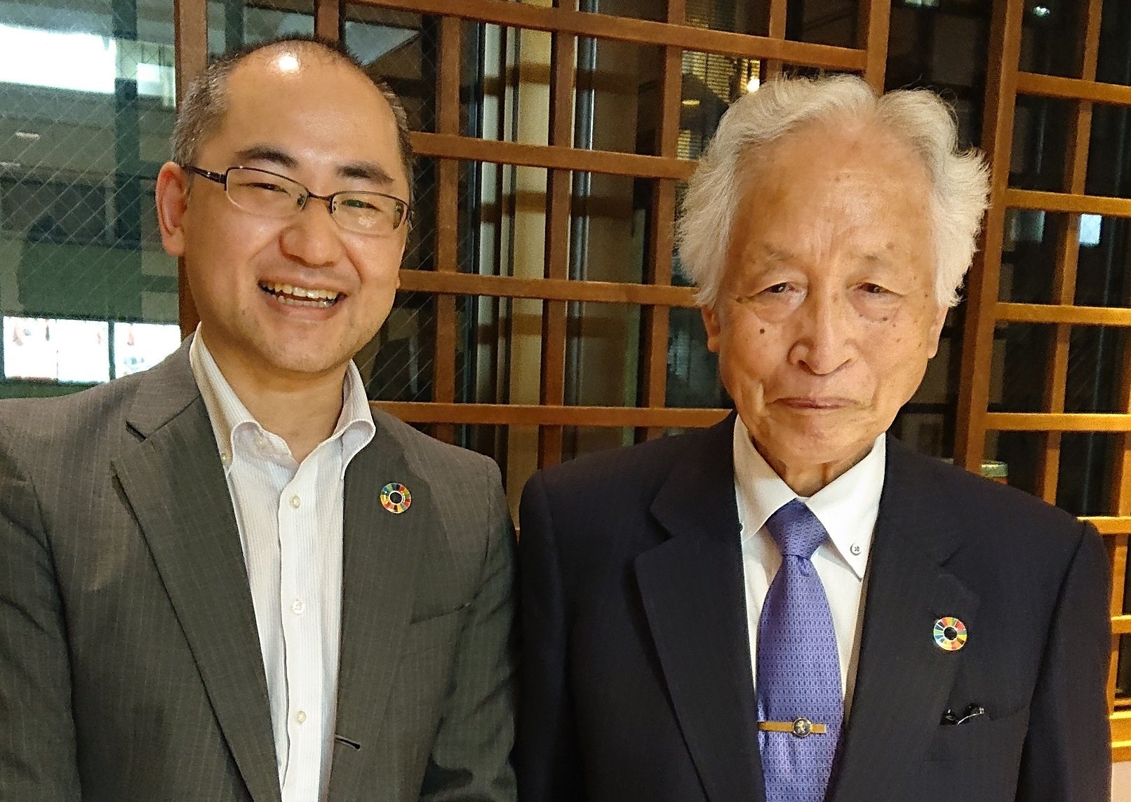 佐藤法仁副理事・副学長・URAと小長啓一Alumni会長