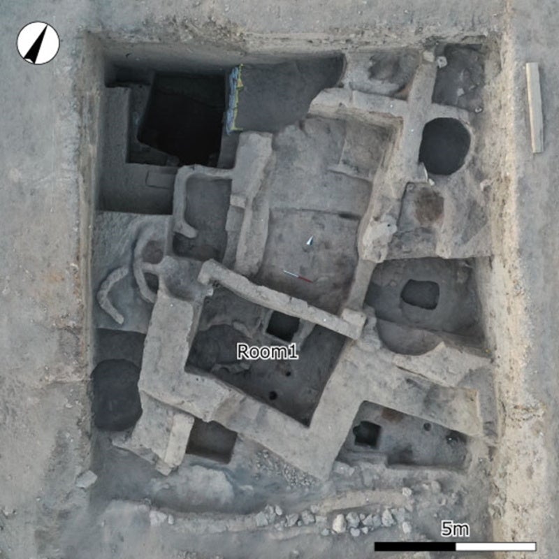 約5300年前の大規模建築遺構(©Kültepe Expedition Archive)