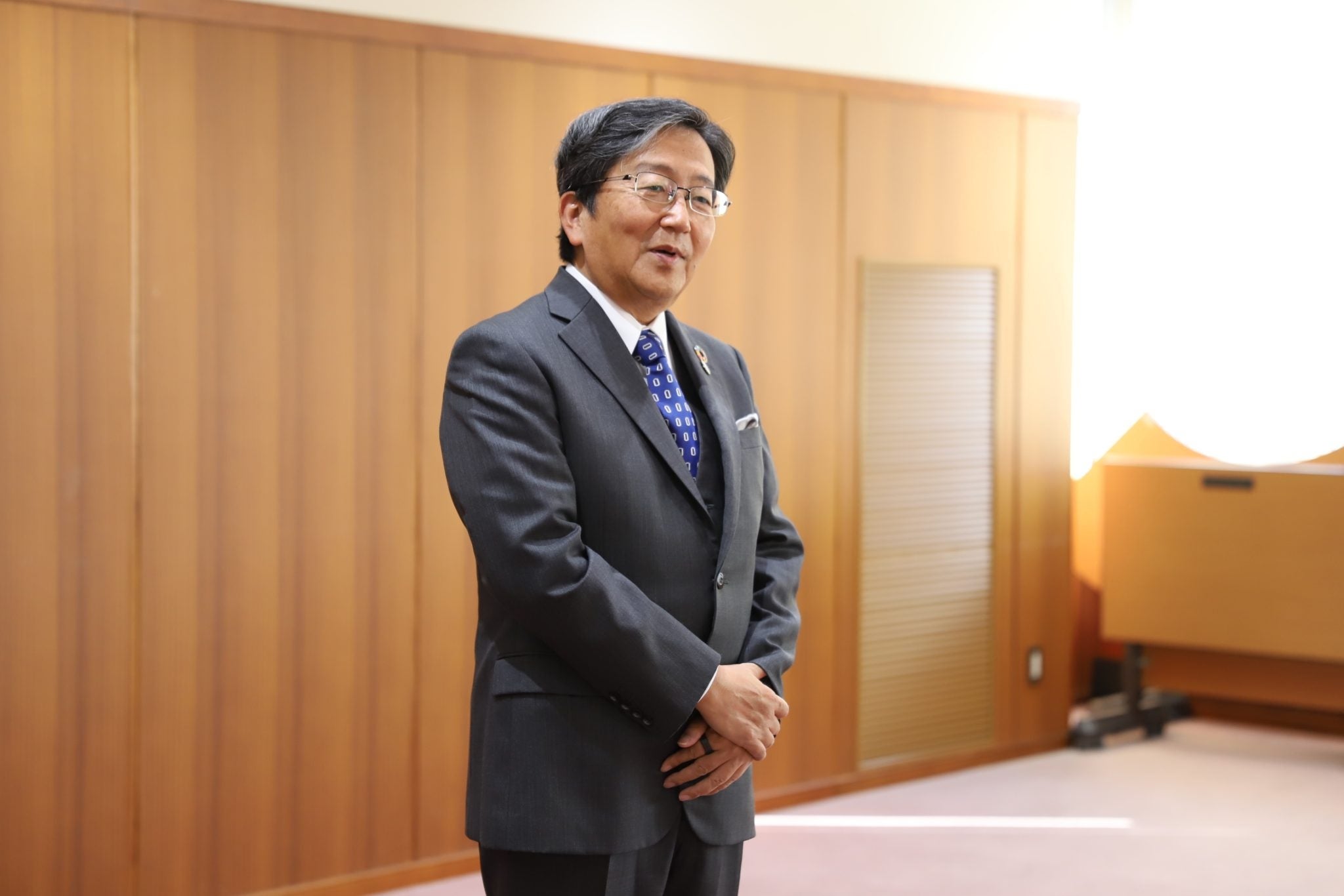 高等先鋭研究院文明動態学研究所への期待を述べる那須保友学長