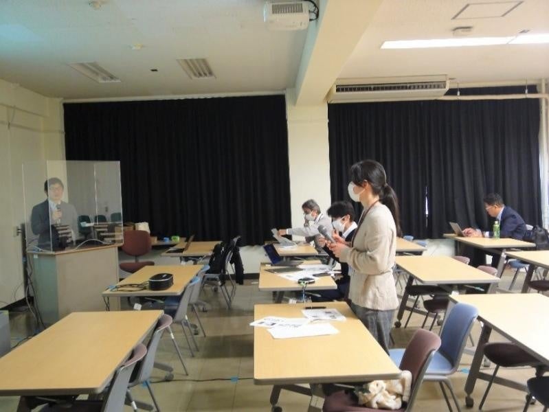 受講生による質疑応答の様子