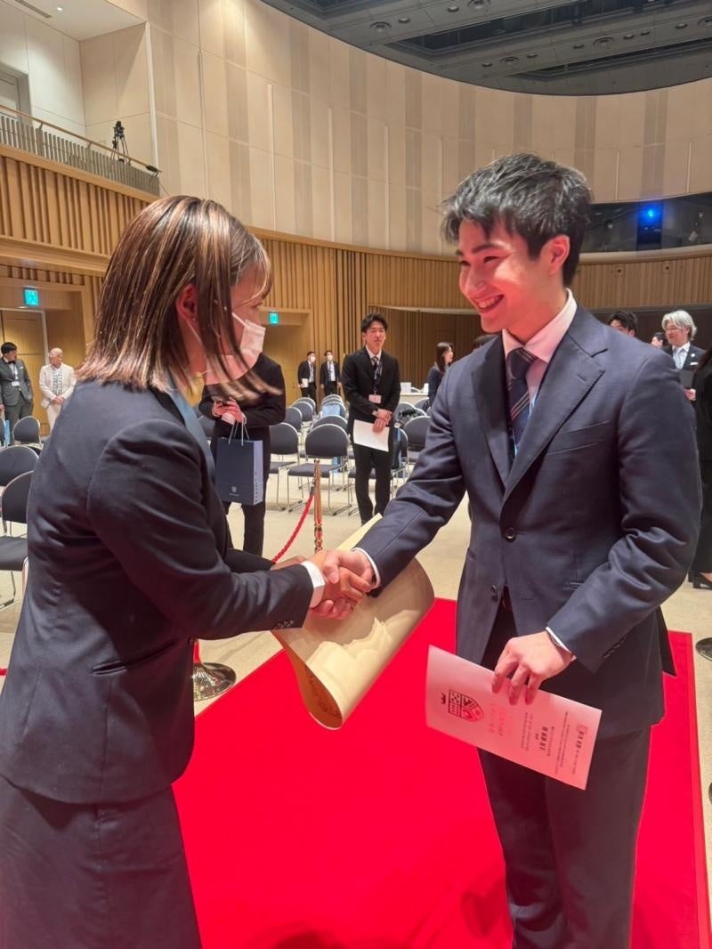 会場での交流の様子