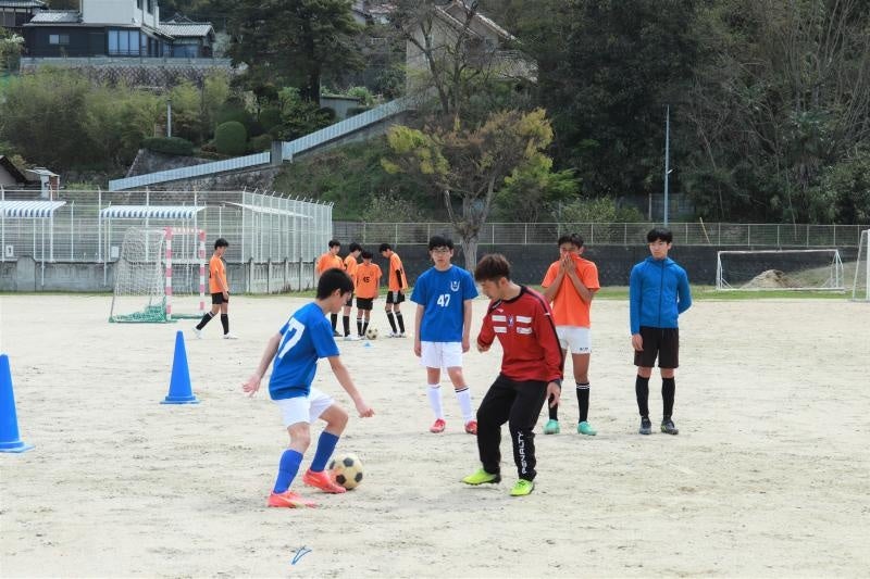 1対1での実践練習の様子